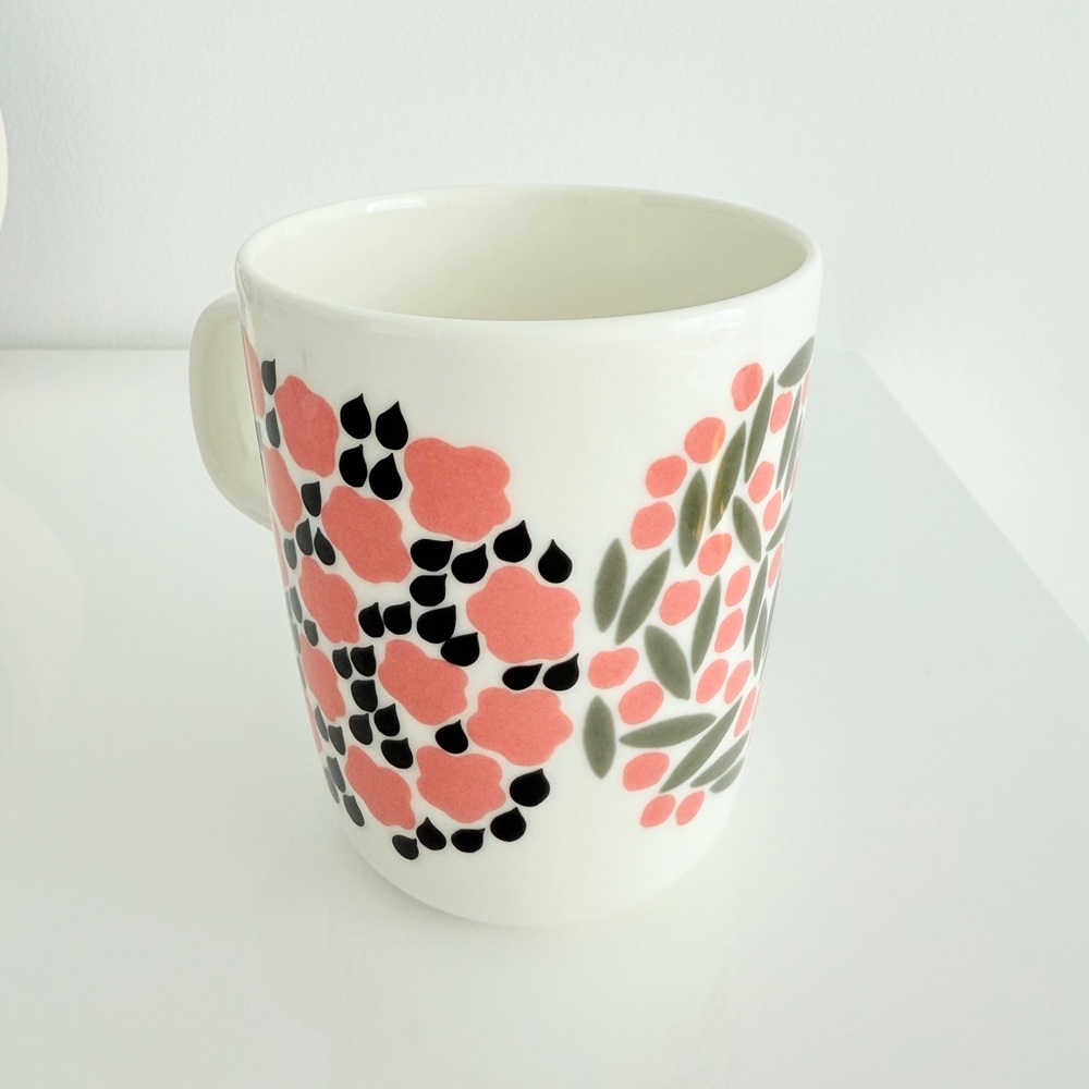 Marimekko Vaskyna Oiva Mug - Tokyo Isetan Limited Edition 2017